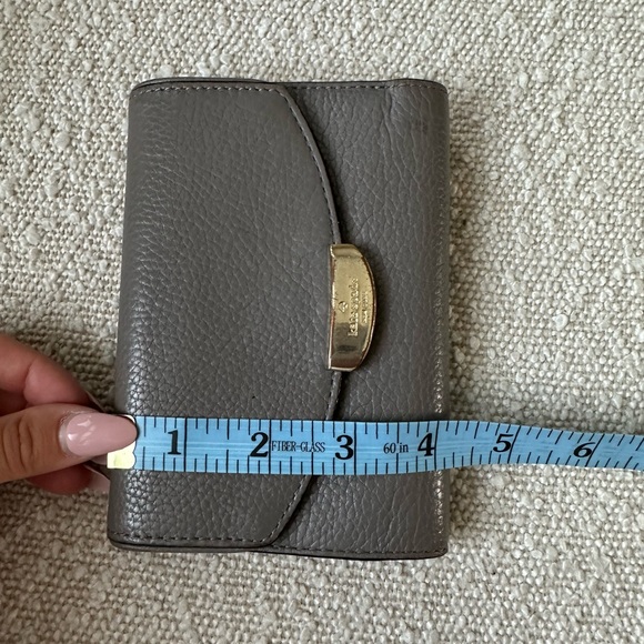 Kate Spade Wallet - Picture 5 of 7